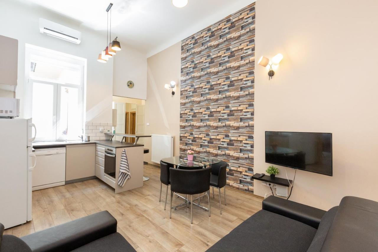 D78 Dohany Apartment Budapeste Exterior foto