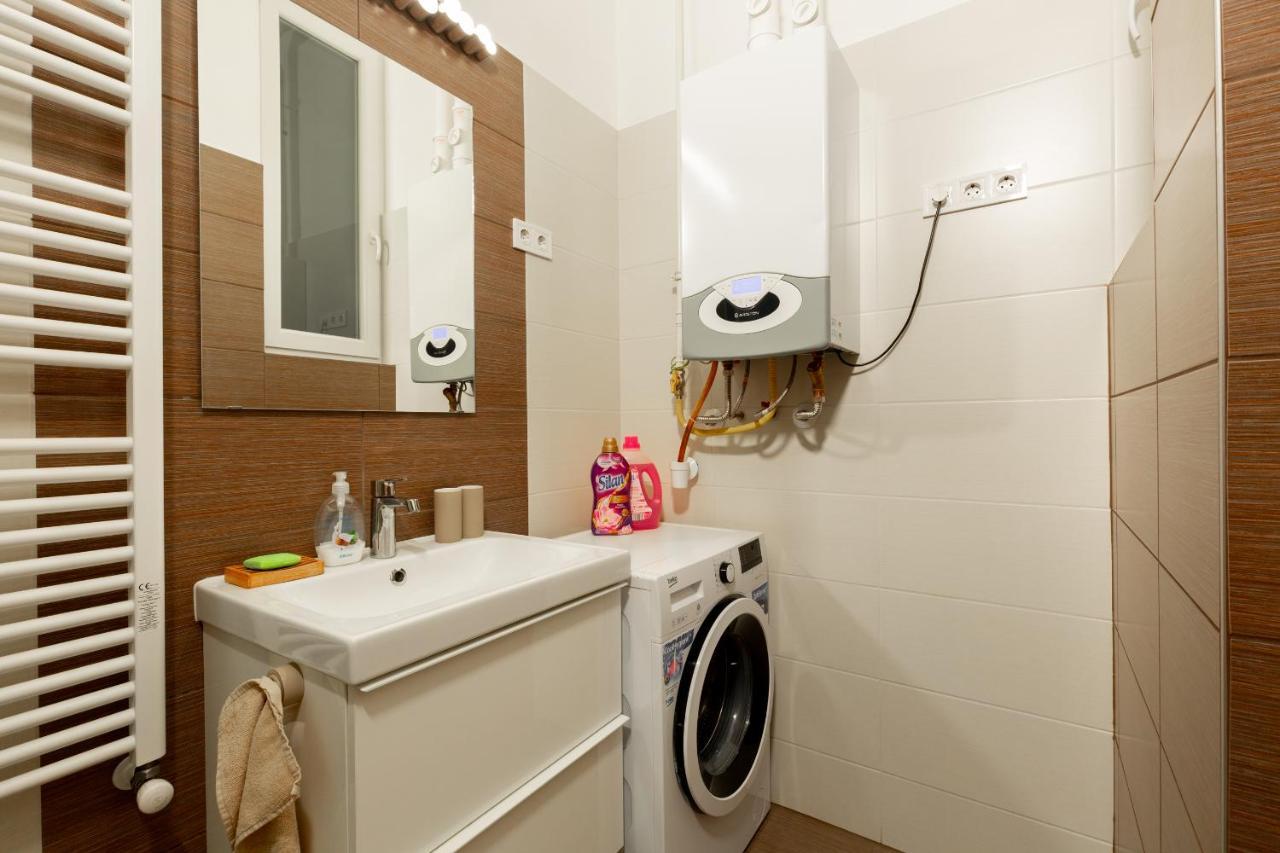 D78 Dohany Apartment Budapeste Exterior foto