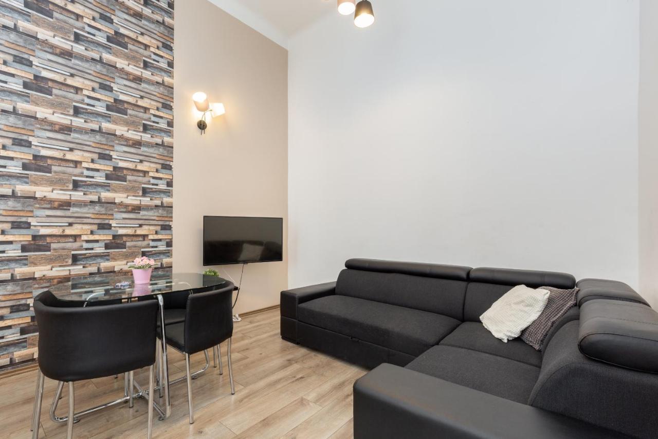 D78 Dohany Apartment Budapeste Exterior foto